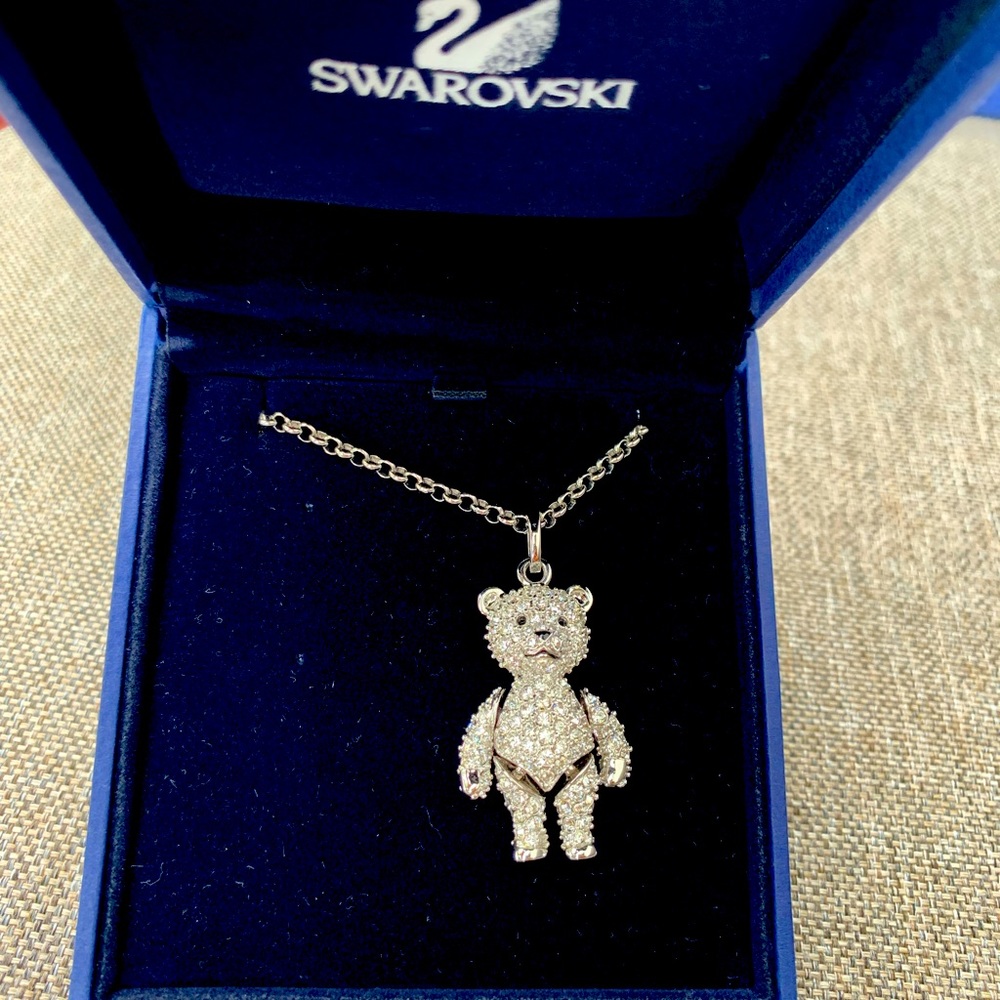 Swarovski crystal teddy bear necklace with box